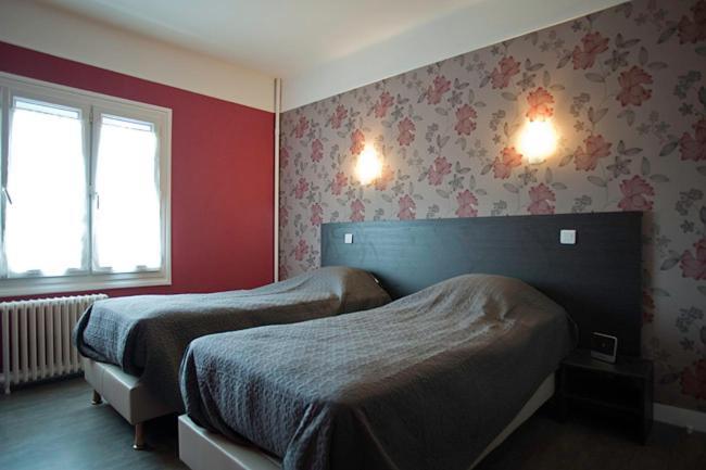 Logis Le Chêne Doré La Loupe Quarto foto